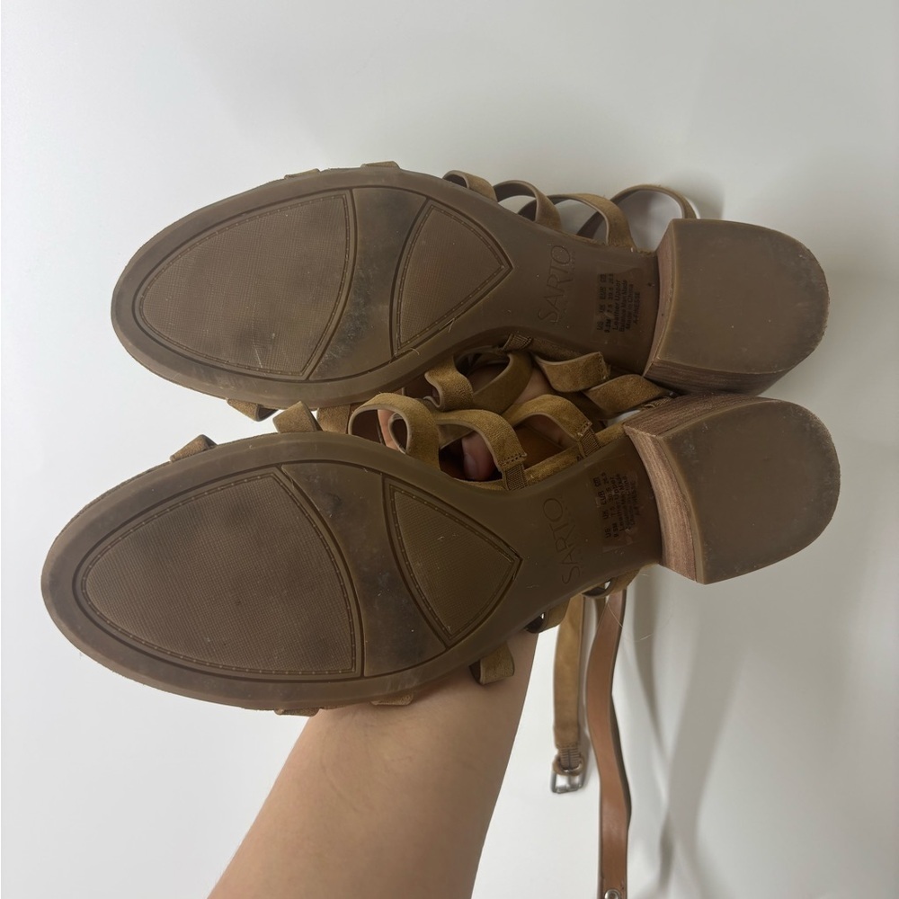 Franco Sarto Suede Gladiator Ankle Lace Up Heeled Sandals Camel Tan Brown 9.5 - Picture 3 of 3